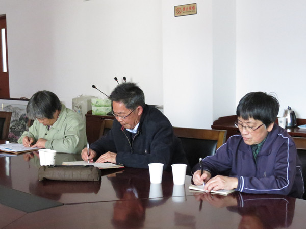 大胆创新，共铸“成才路”--记水果派
关工委工作交流会