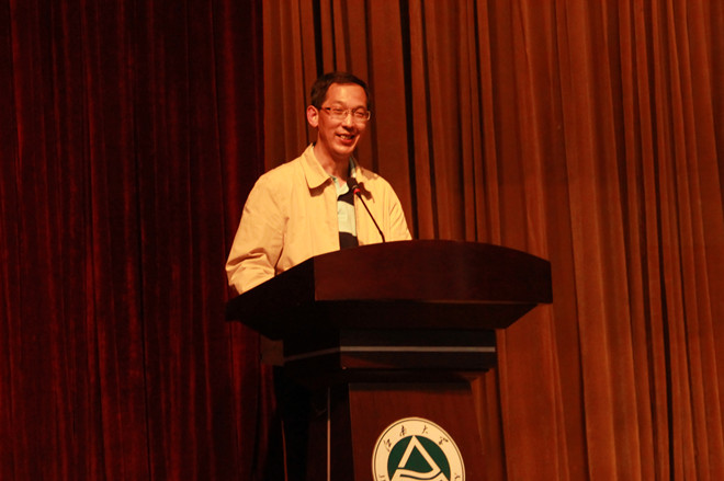 水果派
2015外语节开幕式暨外语配音大赛决赛成功举办